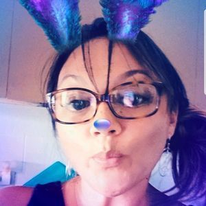 Meet your Posher, Naomi